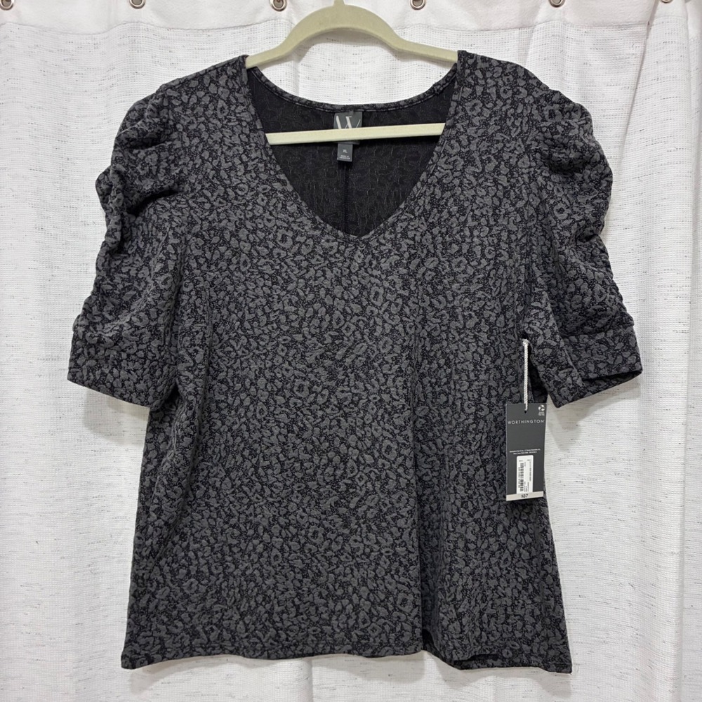 Worthington Womens XL Gray Animal Print Puff Sleeve V-Neck Knit Top NWT